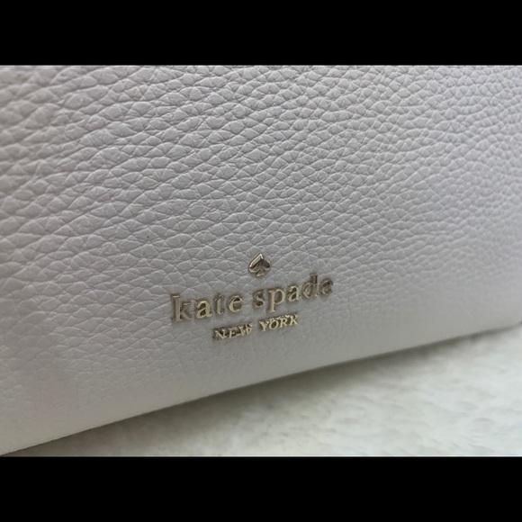 KATE SPADE LEILA MEDIUM TRIPLE COMPARTMENT SHOULDE - Picture 3 of 9